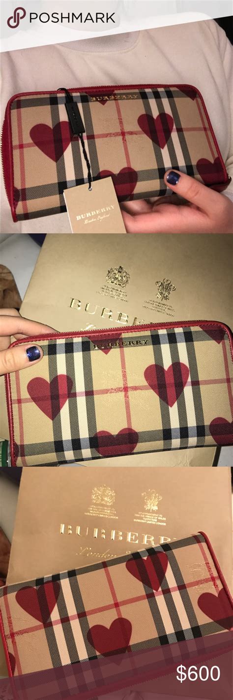 burberry heart print wallet